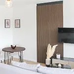Special - Stadtnah, Balkon, Parkplatz, E-ladestation, Gitterbox Fuer Fahrraeder, Fitnessstudio דירה קובלנץ
