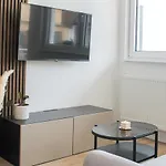דירה Special - Stadtnah, Balkon, Parkplatz, E-ladestation, Gitterbox Fuer Fahrraeder, Fitnessstudio