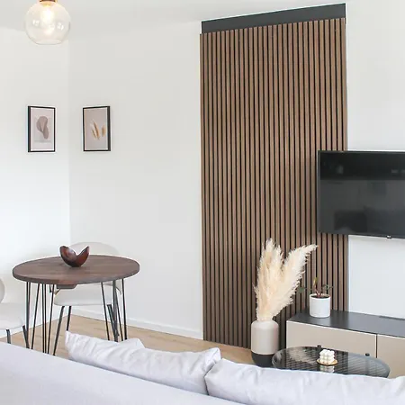 Special - Stadtnah, Balkon, Parkplatz, E-ladestation, Gitterbox Fuer Fahrraeder, Fitnessstudio Apartman Koblenz