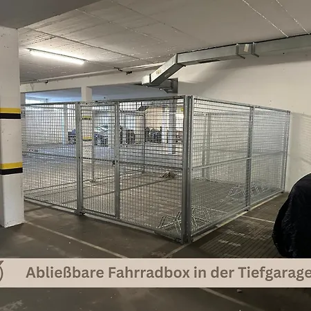 Special - Stadtnah, Balkon, Parkplatz, E-ladestation, Gitterbox Fuer Fahrraeder, Fitnessstudio Кобленц