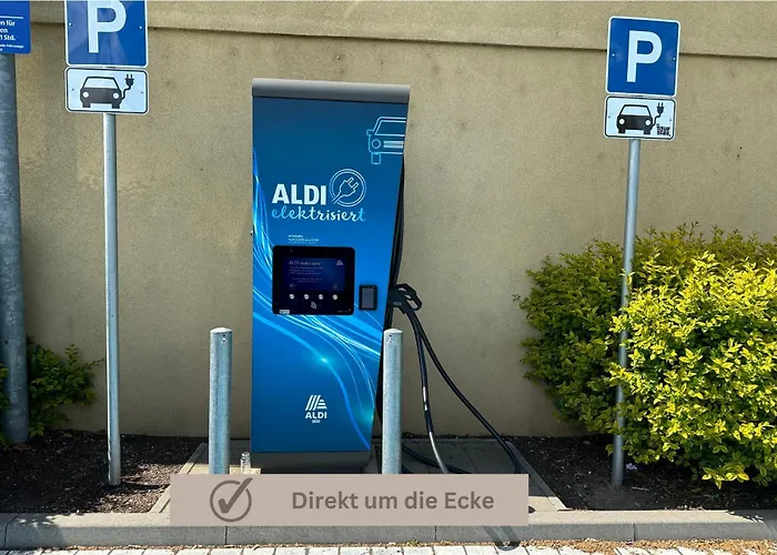 Special - Stadtnah, Balkon, Parkplatz, E-ladestation, Gitterbox Fuer Fahrraeder, Fitnessstudio * Koblenz (Rhineland-Palatinate)