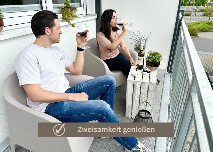 Special - Stadtnah, Balkon, Parkplatz, E-ladestation, Gitterbox Fuer Fahrraeder, Fitnessstudio * Кобленц